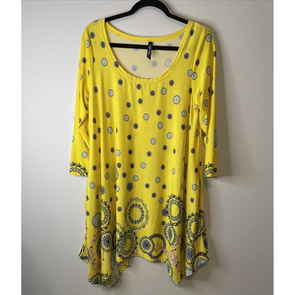White‎ Mark Women's Large Yellow Medallion Print Pocket Tunic Top Sharkbite Hem